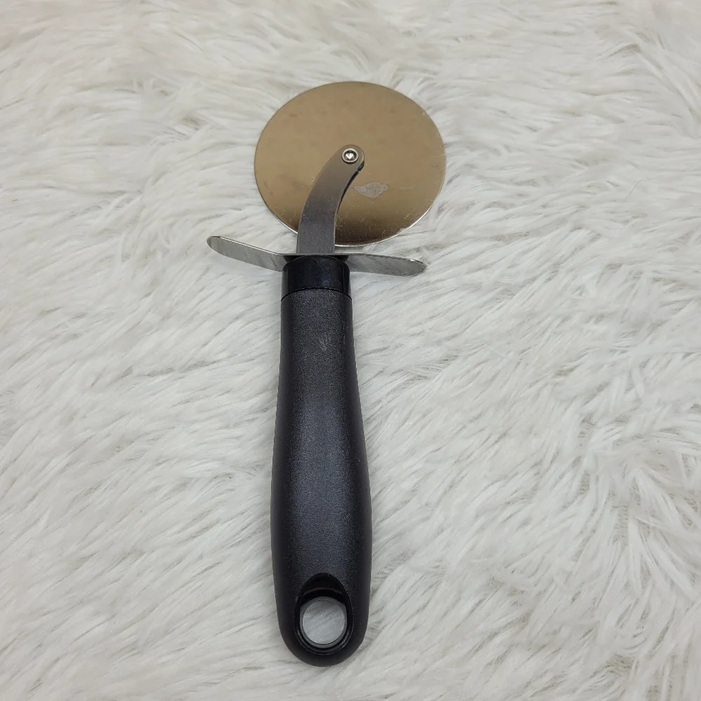Farberware Pizza Cutter